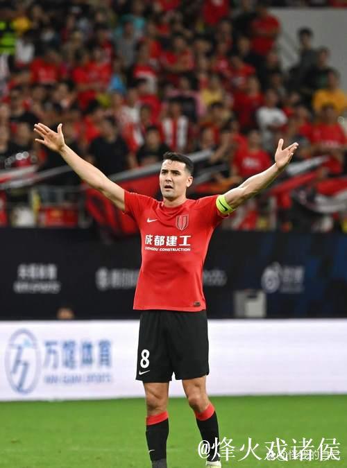 若周定洋加盟上海海港，穆帅中场补强力争中超四连冠