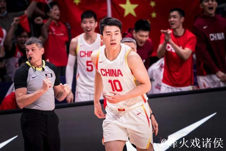 媒体人:本赛季重攻轻守,防守制胜的时代已成过去 媒体人:本赛季重攻轻守,防守制胜的时代已成过去